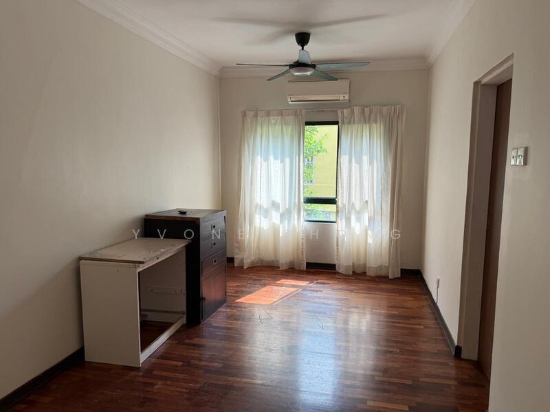 Untuk Disewa - Villa Bukit Tunku