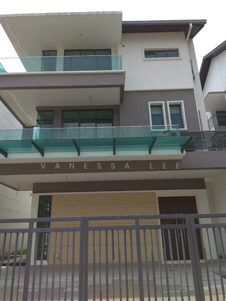Bungalow for Sale in Petaling Jaya (Selangor) - Vanessa Lee - PropertyGuru.com.my