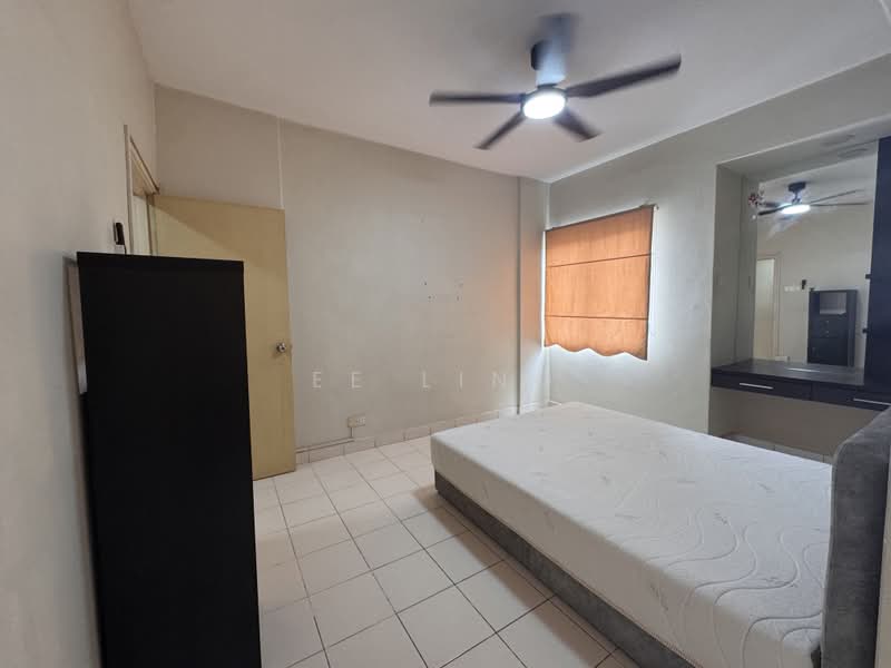 Condominium for Sale at Casa Puteri Condominium - EE Ling - PropertyGuru.com.my