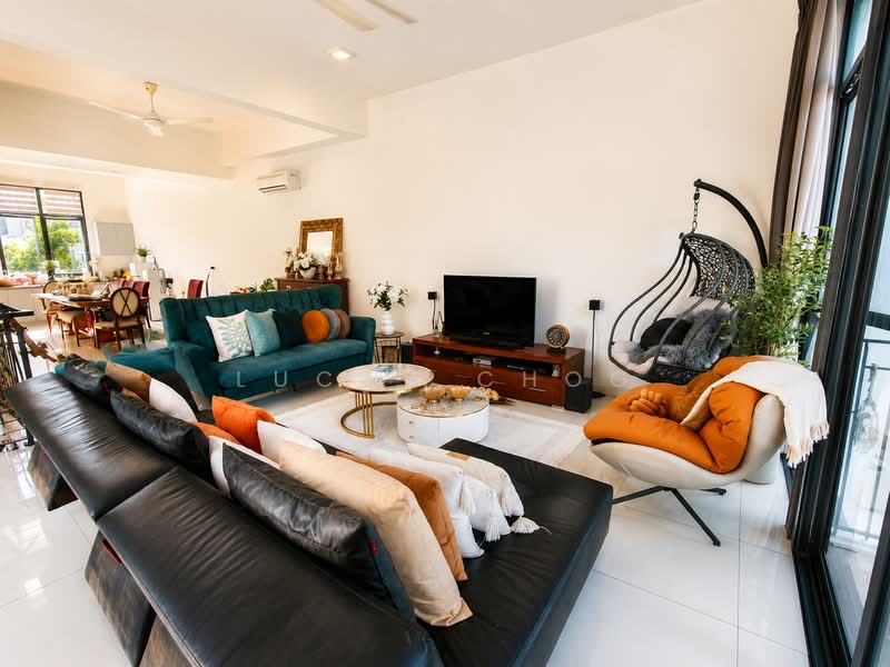 2.5-storey Terraced House for Sale in Ampang (Kuala Lumpur) - Lucas Choo - Living Room - PropertyGuru.com.my