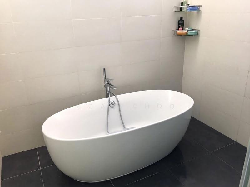 Banglo Lot Kosong untuk Dijual di Taman Melawati (Ulu Kelang) - Lucas Choo - Bathroom - PropertyGuru.com.my