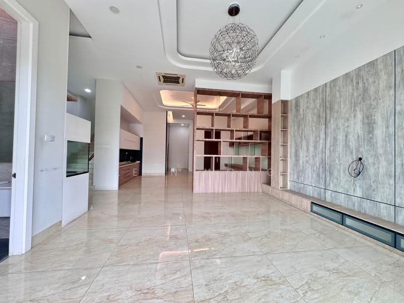 Bungalow House for Sale in Country Heights Damansara (Kuala Lumpur) - LEON WONG - PropertyGuru.com.my