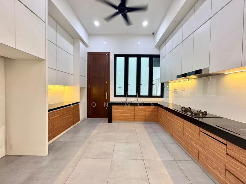Bungalow House for Sale in Country Heights Damansara (Kuala Lumpur) - LEON WONG - PropertyGuru.com.my