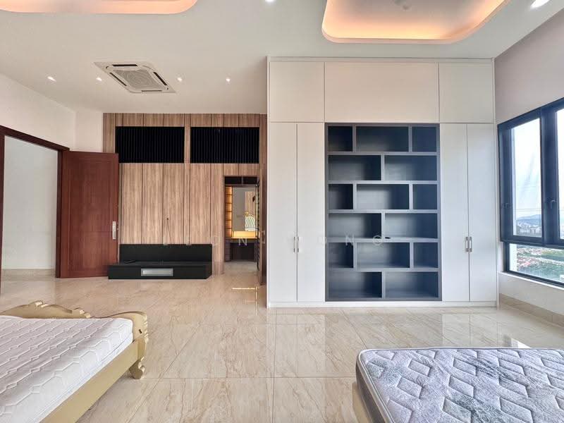 Bungalow House for Sale in Country Heights Damansara (Kuala Lumpur) - LEON WONG - PropertyGuru.com.my