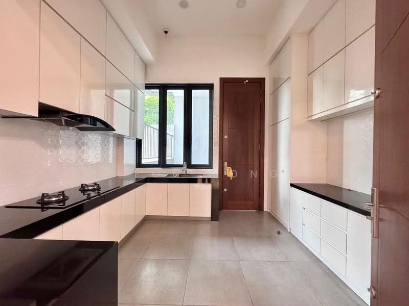 Bungalow House for Sale in Country Heights Damansara (Kuala Lumpur) - LEON WONG - PropertyGuru.com.my