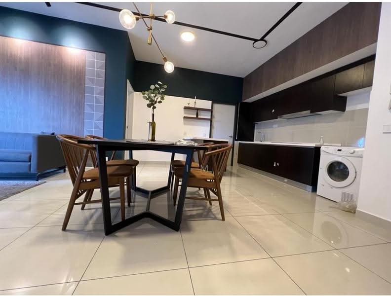Kediaman Servis untuk Dijual di Setia City Residences - Lim Lee Lee - PropertyGuru.com.my