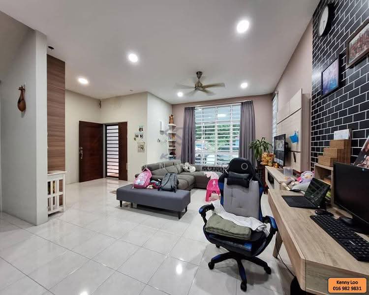 Rumah Teres 2-Tingkat untuk Dijual di Paya Tiga (Kuantan) - Kenny Loo - PropertyGuru.com.my
