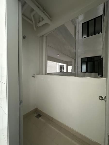 Kediaman Servis untuk Dijual di Traders Garden @ Cheras Selatan - Evon Lim - PropertyGuru.com.my