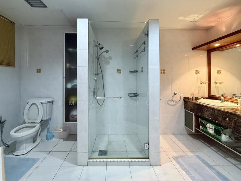 Condominium for Sale at Araville - Emica Chong - Bathroom - PropertyGuru.com.my