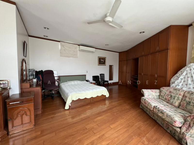 Rumah Banglo untuk Dijual di Bukit Damansara (Damansara Heights) - Shawn Fernandez - Ground Floor Bedroom - PropertyGuru.com.my