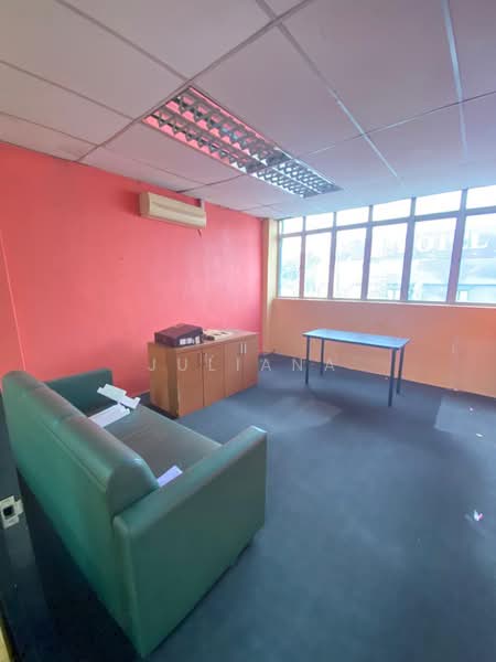 Shop / Office for Sale in Seksyen 9 (Shah Alam) - Juliana Mahmud - PropertyGuru.com.my