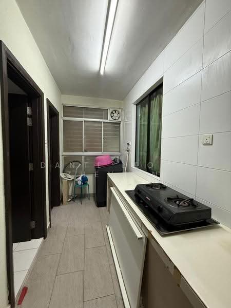Kediaman Servis untuk Disewa di Saville Residence - Dante Leong Zhenwen - Kitchen - PropertyGuru.com.my