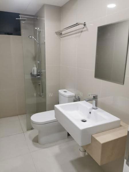 Rumah Berkembar untuk Dijual di Taman Sri Cempaka (Muar) - Yew Long Woi - Bathroom - PropertyGuru.com.my