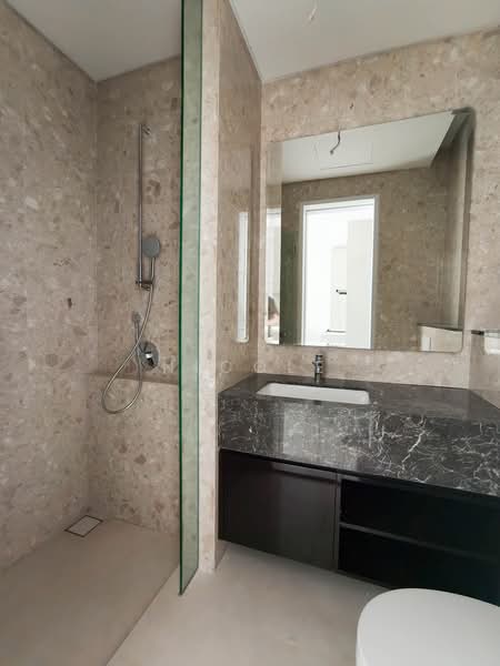 Servis Apartment untuk Dijual di Pavilion Damansara Heights - Nicole How - Bathroom - PropertyGuru.com.my