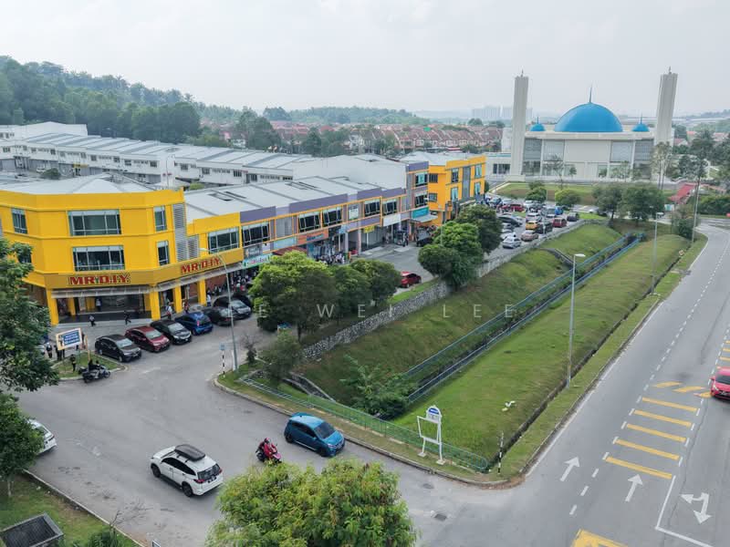 Shop / Office for Rent in Bandar Puncak Alam (Puncak Alam) - Alvin Lee - Exterior - PropertyGuru.com.my
