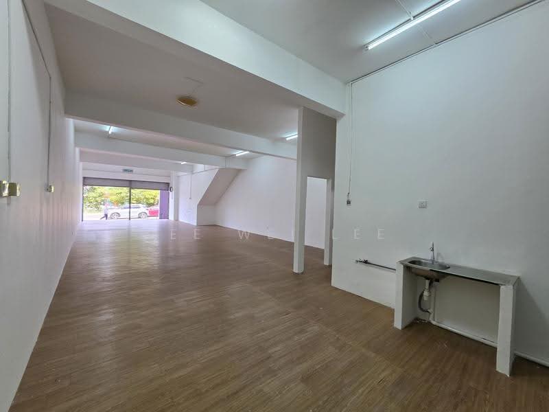 Shop / Office for Rent in Bandar Puncak Alam (Puncak Alam) - Alvin Lee - Interior - PropertyGuru.com.my
