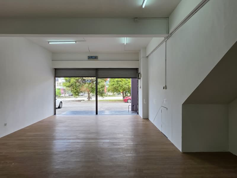Shop / Office for Rent in Bandar Puncak Alam (Puncak Alam) - Alvin Lee - Entrance - PropertyGuru.com.my