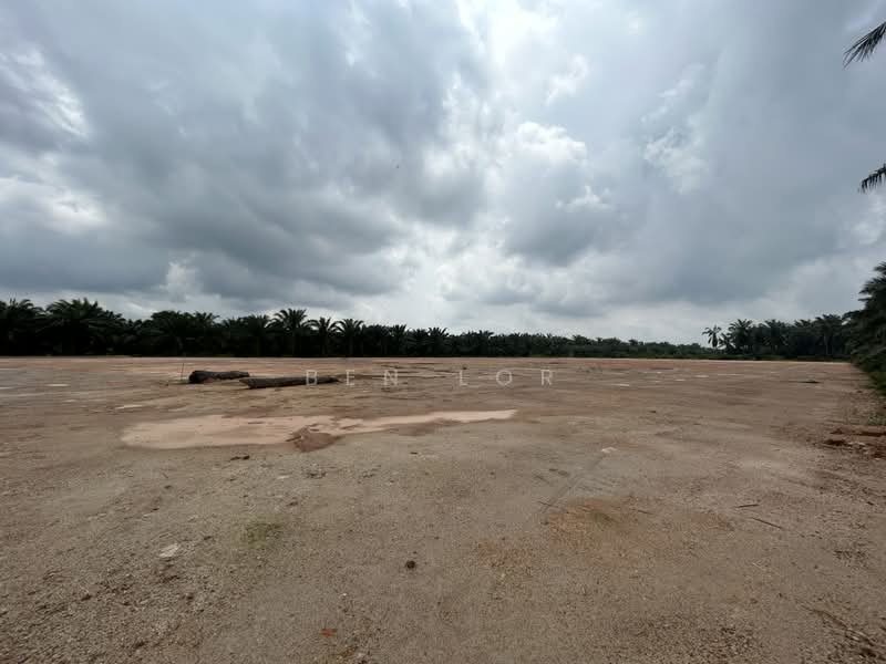 Agricultural Land for Sale in Kampung Teluk Mengkuang (Telok Panglima Garang) - Ben Lor - PropertyGuru.com.my