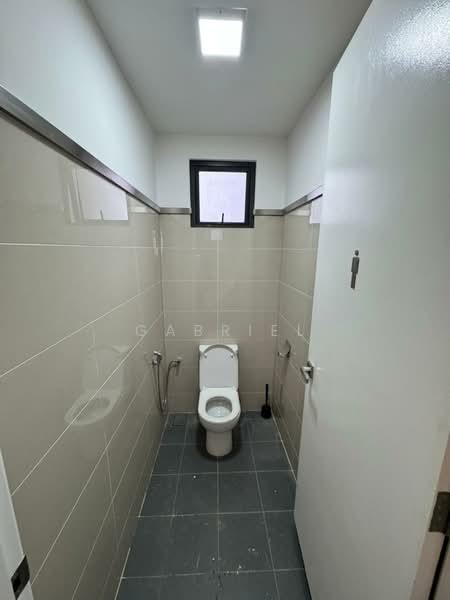 Shop / Office for Sale in Taman Sri Sinar (Segambut) - Gabriel Chin - Bathroom - PropertyGuru.com.my