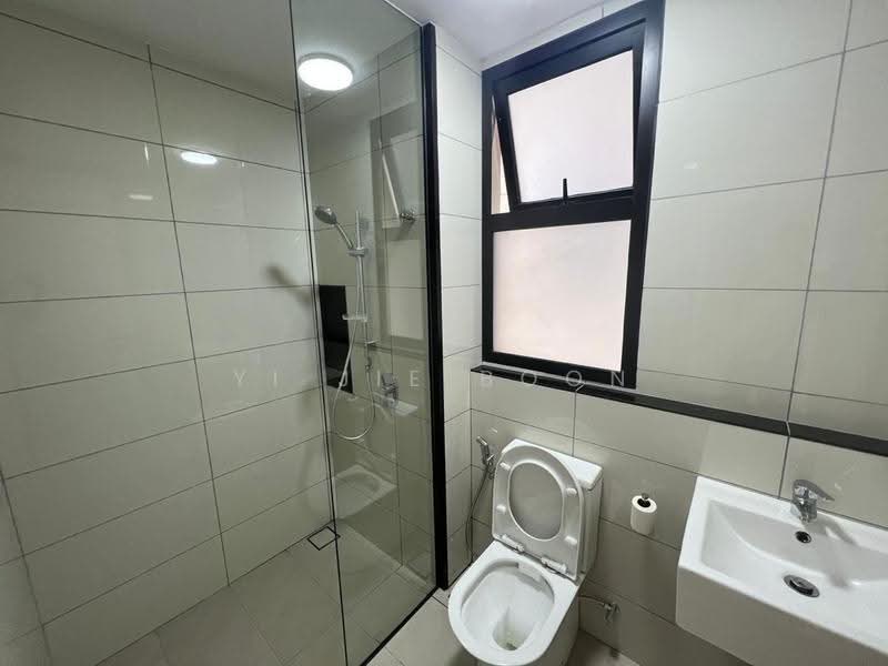 Kediaman Servis untuk Disewa di Duta Park Residences - Yi Jie Boon - Bathroom - PropertyGuru.com.my