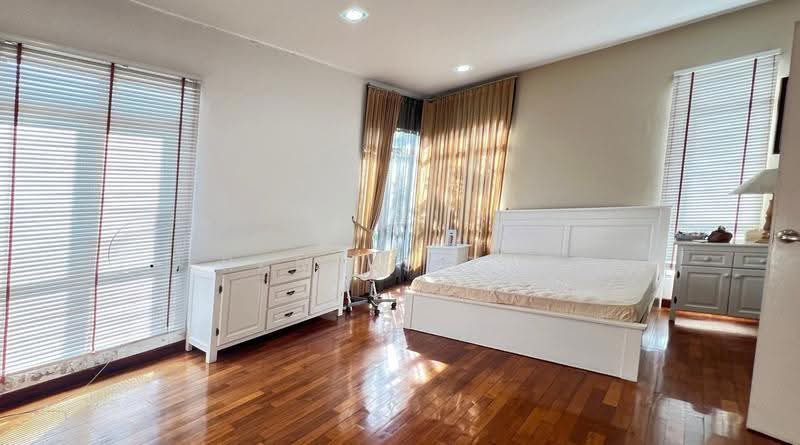 Rumah Berkembar untuk Dijual di Taman Prima Saujana (Kajang) - Francis Thee - Bedroom - PropertyGuru.com.my