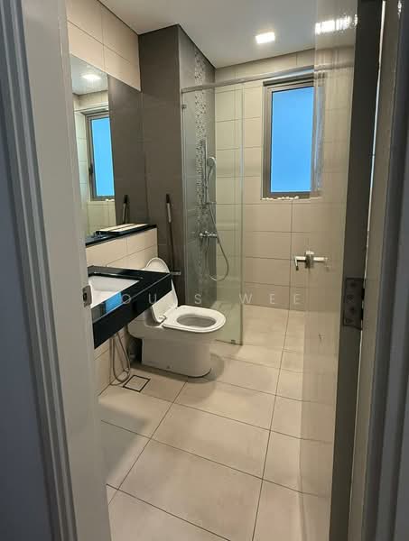 Condominium for Rent at KM1 East - Louis Wee - Bathroom - PropertyGuru.com.my