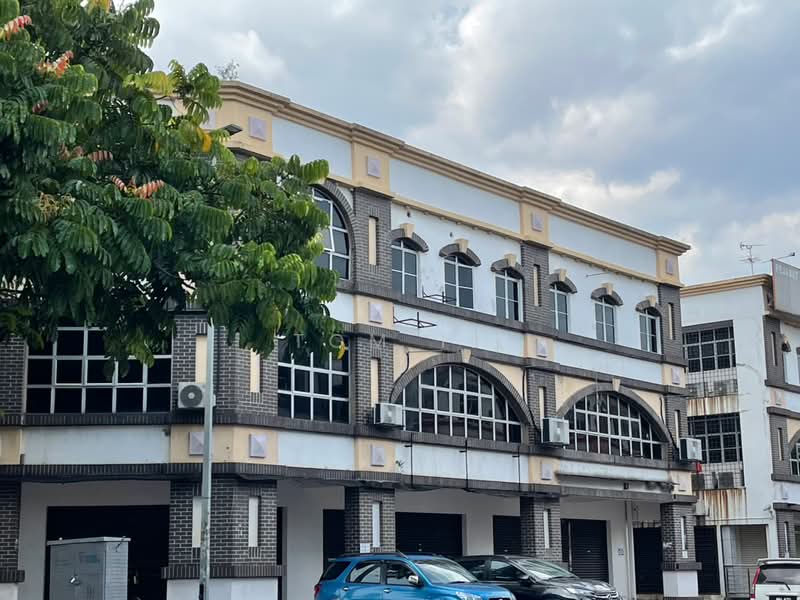 Shop for Sale in Seksyen 8 (Kota Damansara) - Tom Ip - PropertyGuru.com.my