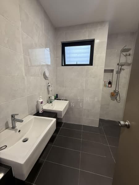 2-storey Terraced House for Rent in Cyberjaya (Selangor) - Liew She Anne - Bathroom - PropertyGuru.com.my