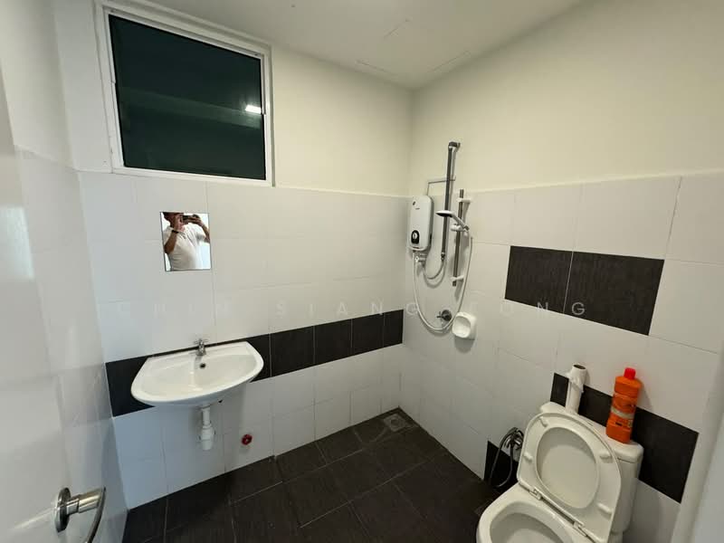 Condominium for Rent at Kenanga Residence - Chin Siang Fong - Bathroom - PropertyGuru.com.my