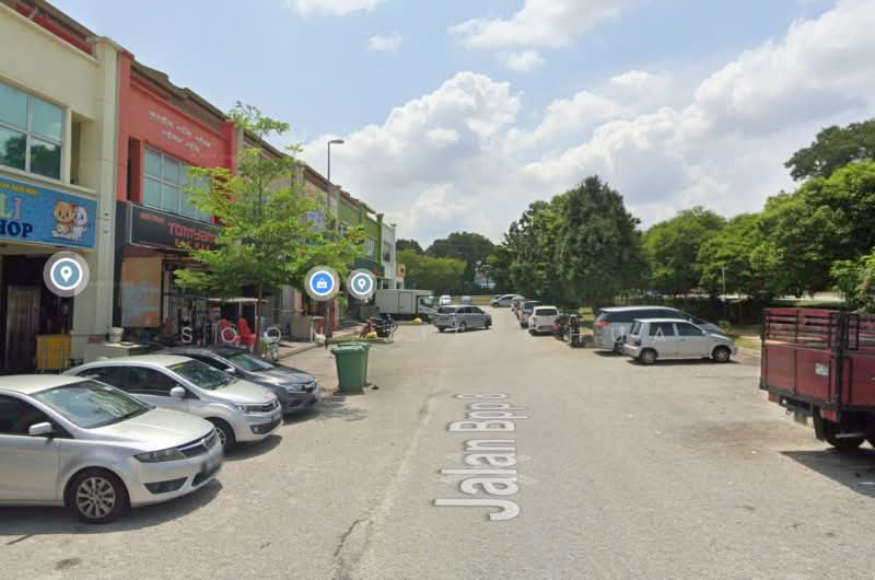 Kedai / Pejabat untuk Dijual di Pusat Bandar Putra Permai (Seri Kembangan) - Soon Jie Chua - PropertyGuru.com.my