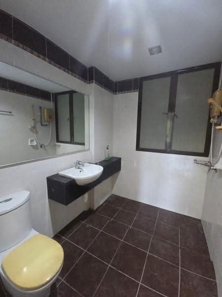 Condominium for Sale at Alila Horizons Condominium - A Ee Ee - Bathroom - PropertyGuru.com.my