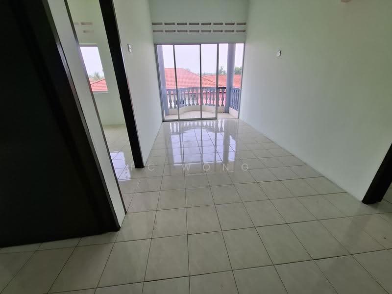 Semi-Detached House for Sale in Temerloh (Pahang) - FC Wong - Balcony - PropertyGuru.com.my