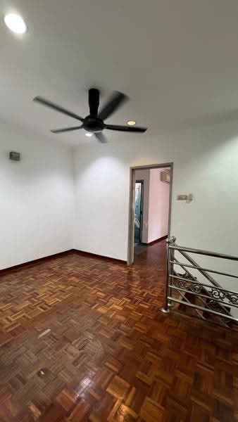 Rumah Teres 2-Tingkat untuk Disewa di Taman Puncak Jalil (Seri Kembangan) - Kathy Yap - PropertyGuru.com.my