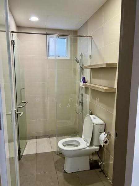 Kondominium untuk Disewa di Tropicana Bay Residences - Gan Chun Kai - Bathroom - PropertyGuru.com.my