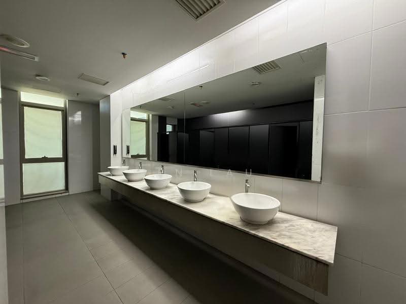 Office for Rent in Neocyber, Lingkaran Cyber Point Barat (Cyberjaya) - Jen Lau - Bathroom - PropertyGuru.com.my