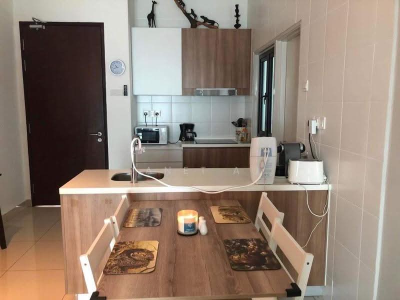 Kediaman Servis untuk Dijual di Pacific Star (Service Residence) - Janet Au - PropertyGuru.com.my