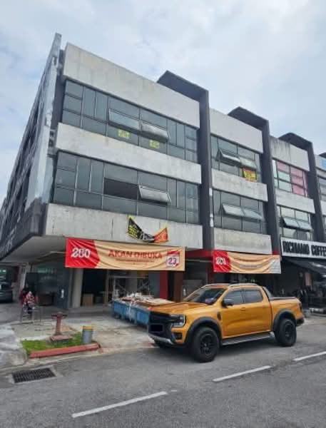 Shop for Sale in Lake Fields (Sungai Besi) - Yeow Li Siew - PropertyGuru.com.my