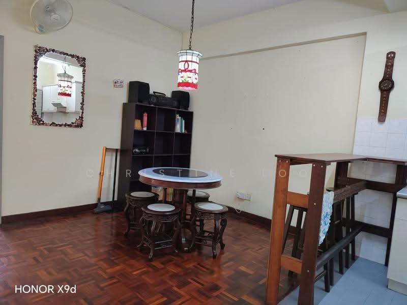 Pangsapuri untuk Disewa di Selesa Hillhomes Resort - Christine Loo - Dining Room - PropertyGuru.com.my