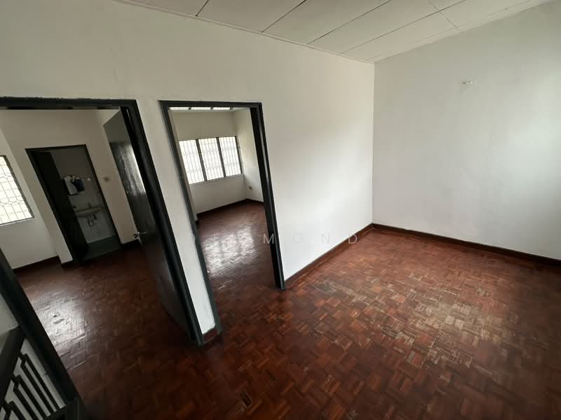 Rumah Teres 2-Tingkat untuk Dijual di Damansara Jaya (Petaling Jaya) - Desmond Tan - PropertyGuru.com.my