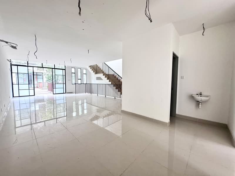 4-storey Terraced House for Sale in Kemensah Heights (Ulu Kelang) - Zana Zakri - PropertyGuru.com.my