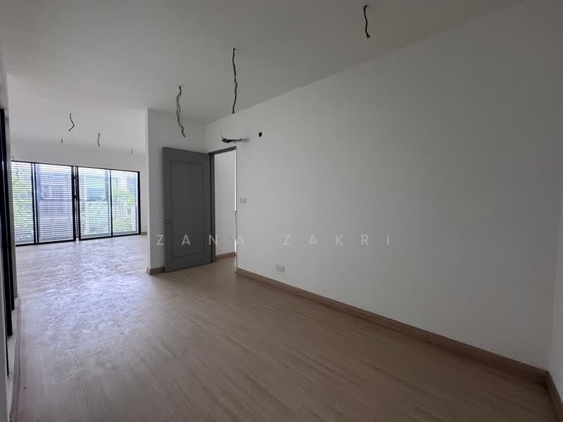 4-storey Terraced House for Sale in Kemensah Heights (Ulu Kelang) - Zana Zakri - PropertyGuru.com.my