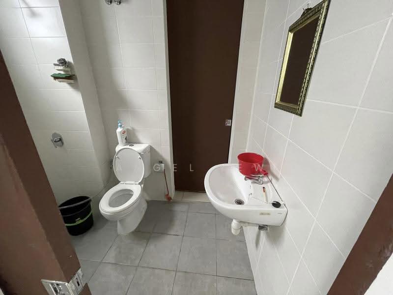 Rumah Teres 2-Tingkat untuk Dijual di Telok Panglima Garang (Selangor) - Angel Yew - Bathroom - PropertyGuru.com.my