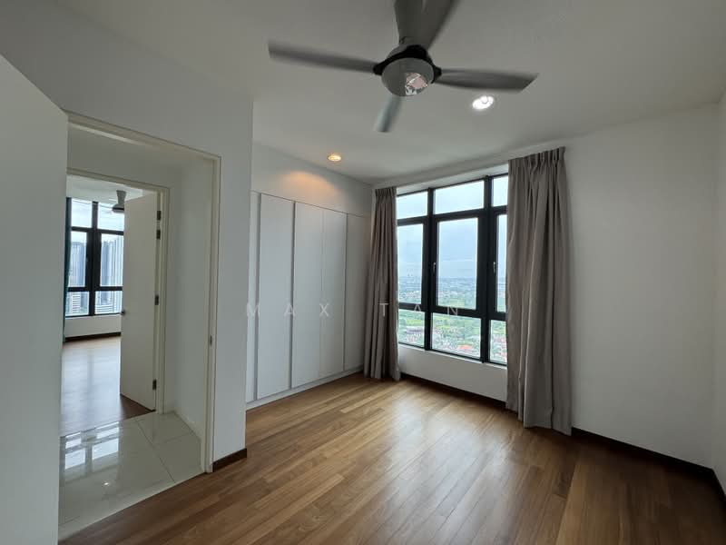 Servis Apartment untuk Dijual di Tropicana Avenue - Max Tan - Bedroom - PropertyGuru.com.my
