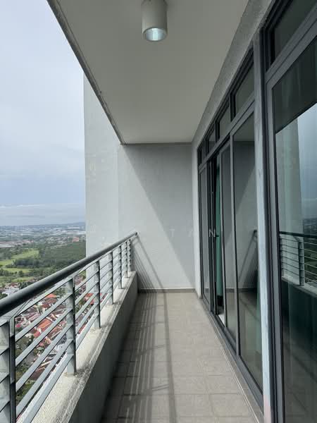 Servis Apartment untuk Dijual di Tropicana Avenue - Max Tan - Balcony - PropertyGuru.com.my