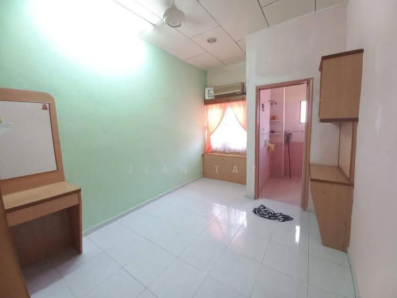 1-storey Terraced House for Sale in Taman Muzaffar Heights (Bukit Katil) - Jean Tay - PropertyGuru.com.my
