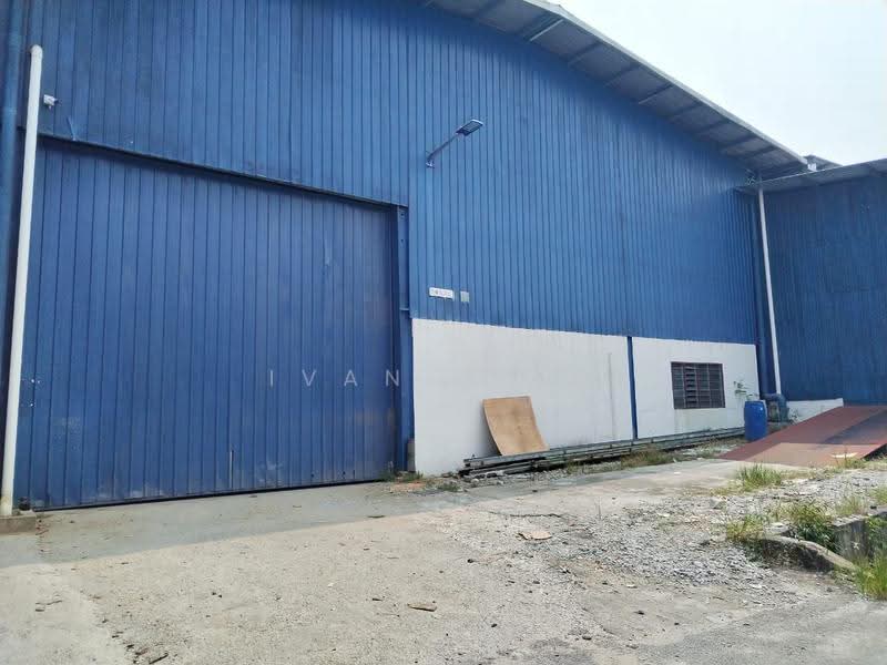 Semi-D Factory for Rent in Semtec Technology Park (Semenyih) - Ivan Liew - Exterior - PropertyGuru.com.my