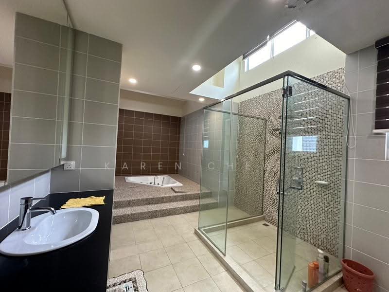 Bungalow House untuk Dijual di 4 Storey Bungalow @ The Zen, Private Lift (Gelugor) - Karen Chew - PropertyGuru.com.my
