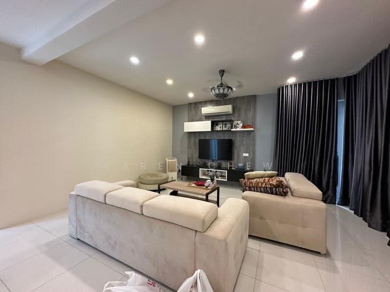 Bungalow House untuk Dijual di 4 Storey Bungalow @ The Zen, Private Lift (Gelugor) - Karen Chew - PropertyGuru.com.my