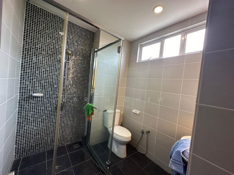 Bungalow House untuk Dijual di 4 Storey Bungalow @ The Zen, Private Lift (Gelugor) - Karen Chew - PropertyGuru.com.my