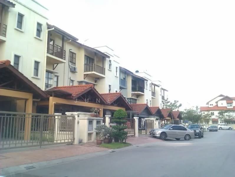 2.5-storey Terraced House for Sale in Jalil Sutera (Bukit Jalil) - June Koo - PropertyGuru.com.my